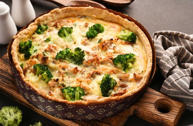 Veggie & Chicken Quiche