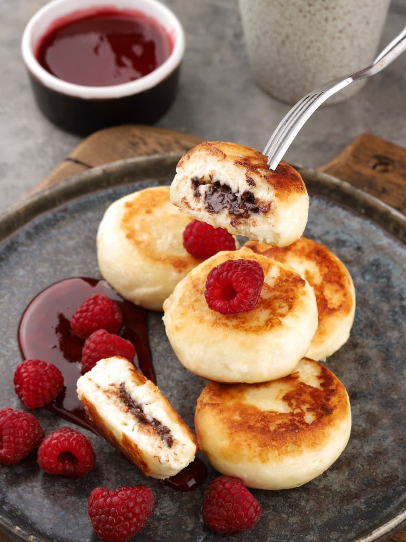 cottage-cheese-cranberry-raisin-pancakes